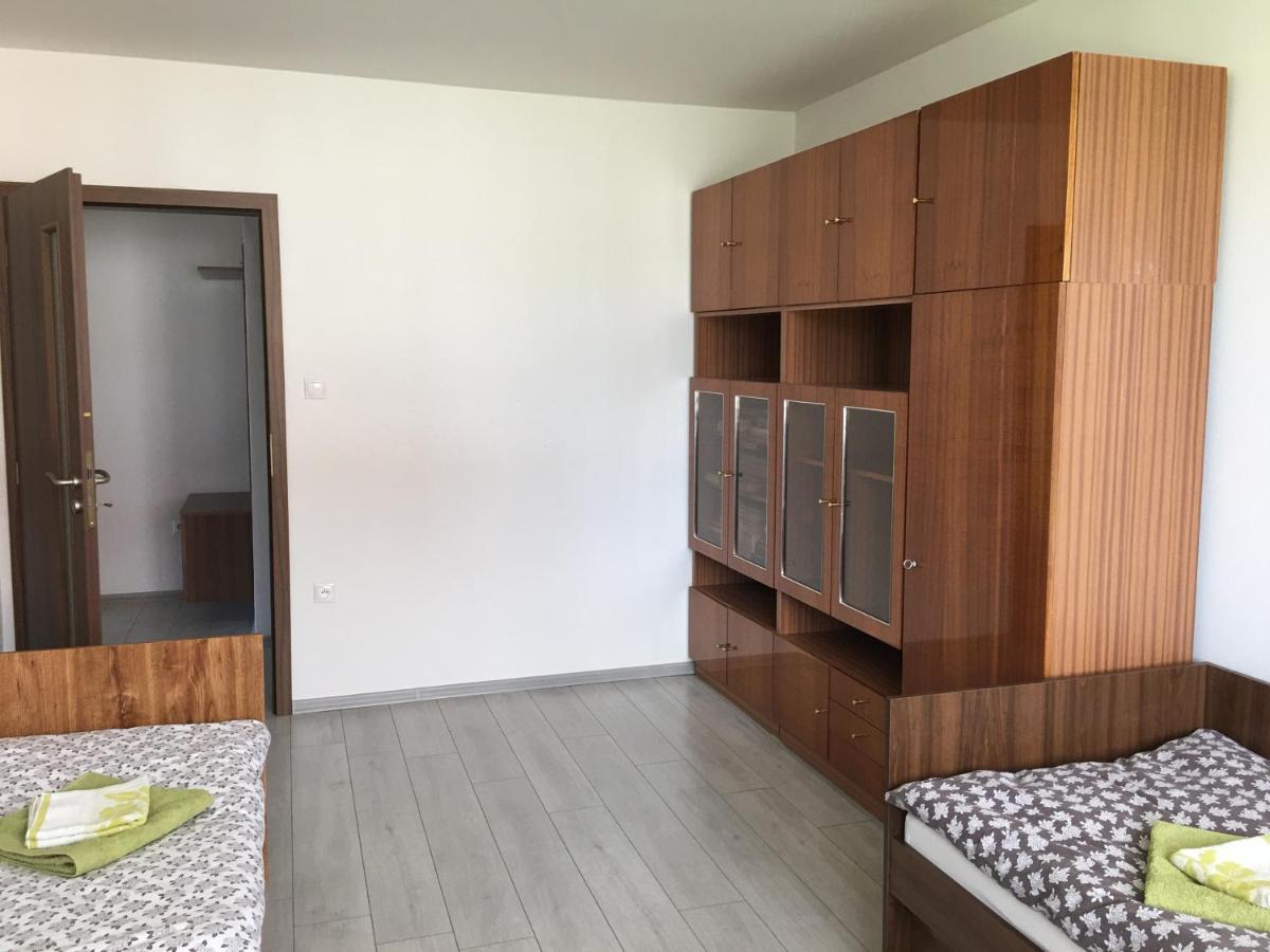 Ferienwohnung Apartman Krasna Vyhlidka Dolni Benesov Exterior foto