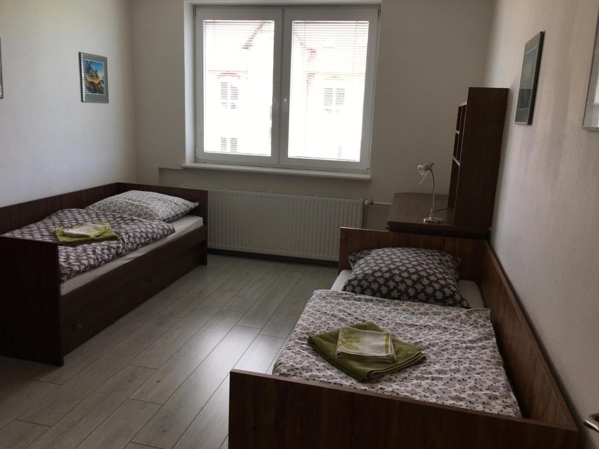 Apartman Krasna Vyhlidka Dolni Benesov Exterior foto